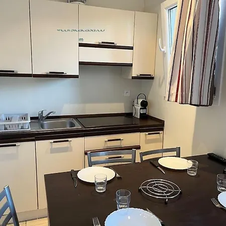 Lejlighed Mini Villa 64 Favone 7Pers Avec Piscine Proche Plage