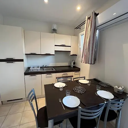 Mini Villa 64 Favone 7Pers Avec Piscine Proche Plage Lejlighed