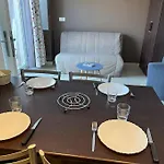 Mini 64 Favone 7pers Avec Piscine Proche סארי סולנזארה